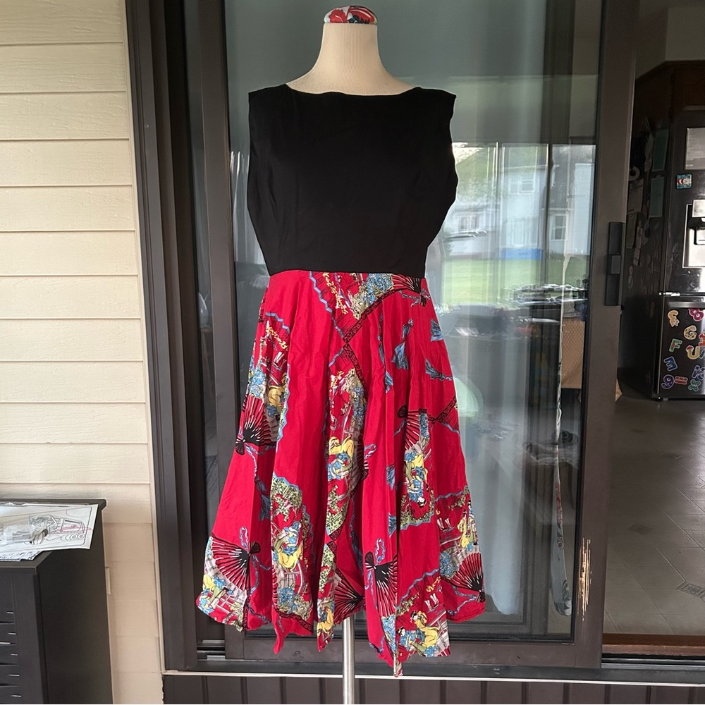 Trashy Diva Geisha Fans bow back dress - size 16